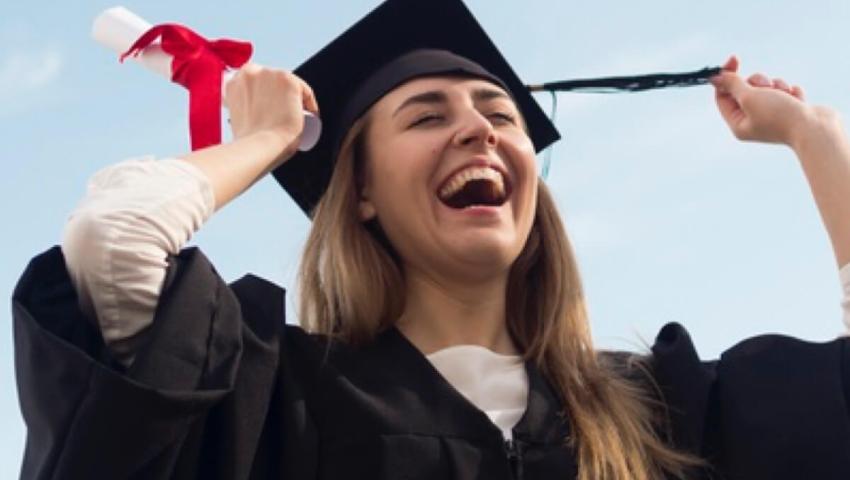 How Much Do International Students Bring To The UK Economy?